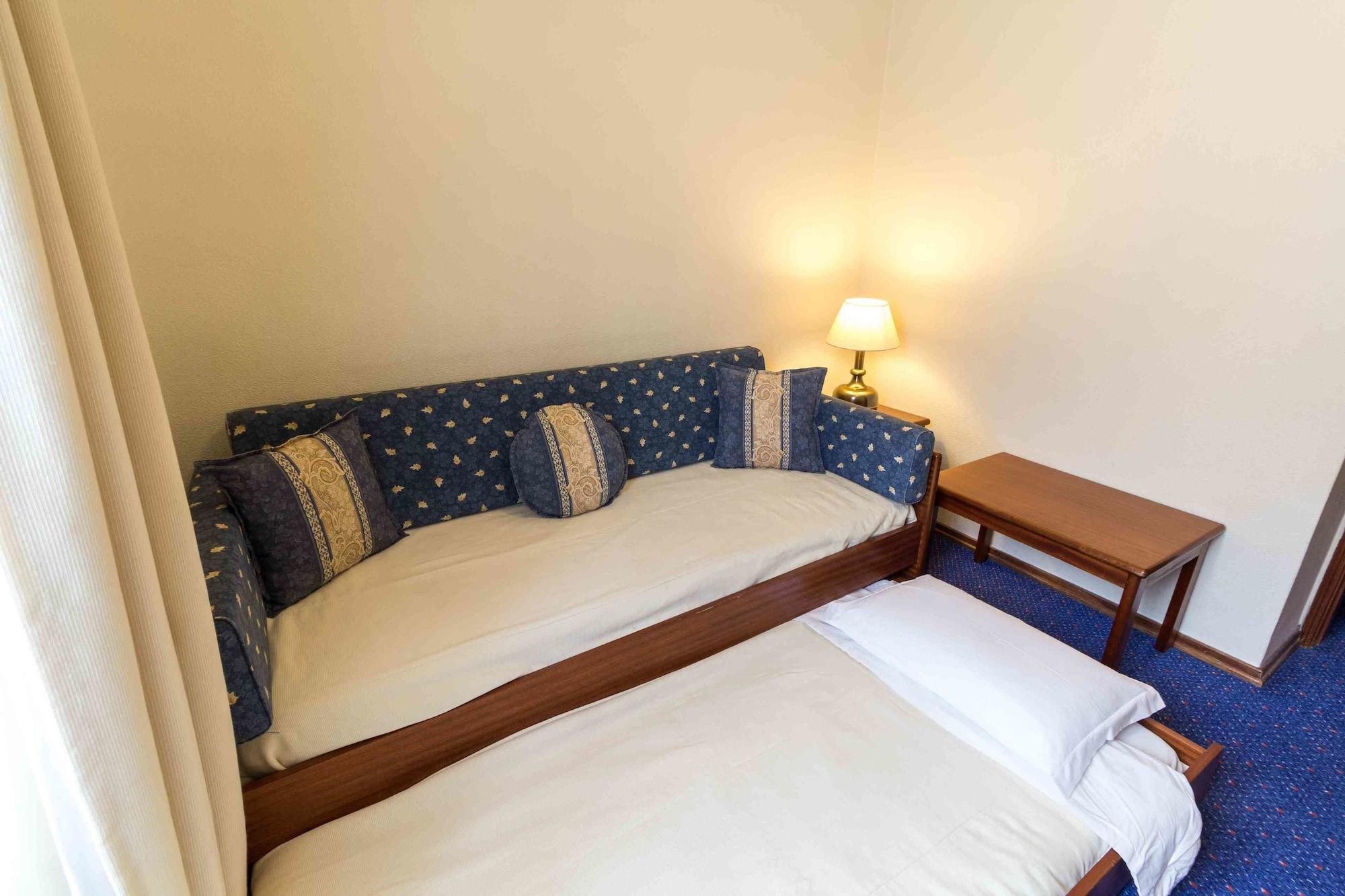 Hotel Eurosol Gouveia Екстер'єр фото